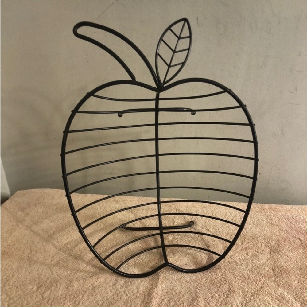 Metal Apple Shaped Footed Fresh Fruit Basket